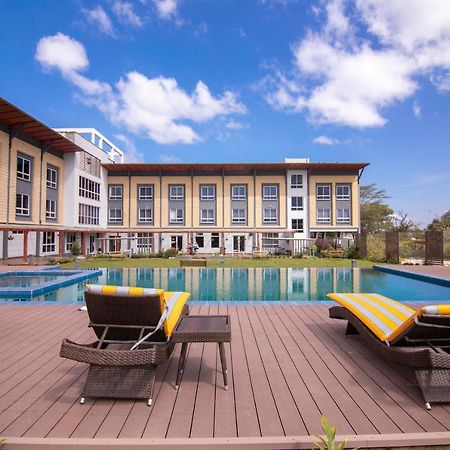Eseriani The Resort ไนวาชา ภายนอก รูปภาพ